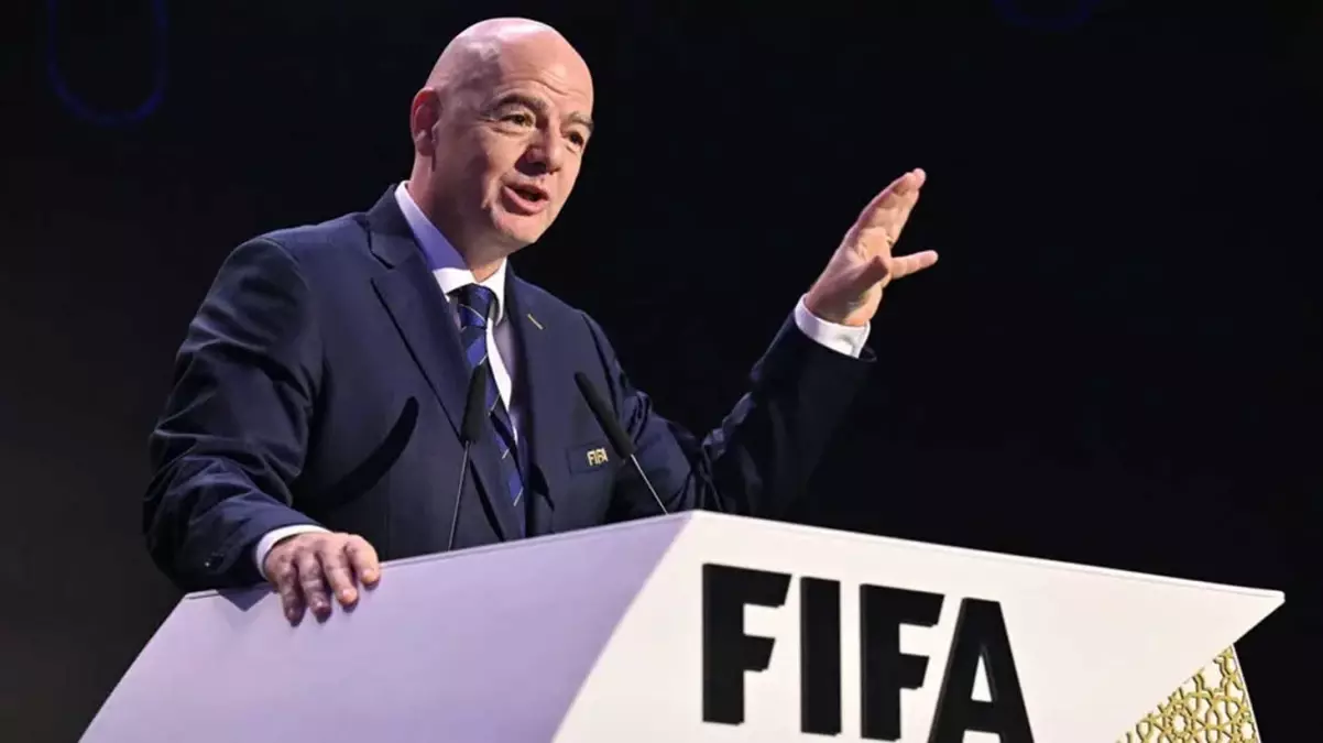 FIFA’dan futbol tarihine geçecek yeni sistem: Teknik direktörler artık itiraz edebilecek